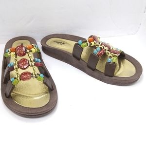 CAPELLI Beaded & Bejeweled Rubber Slides NWOT Sz 8